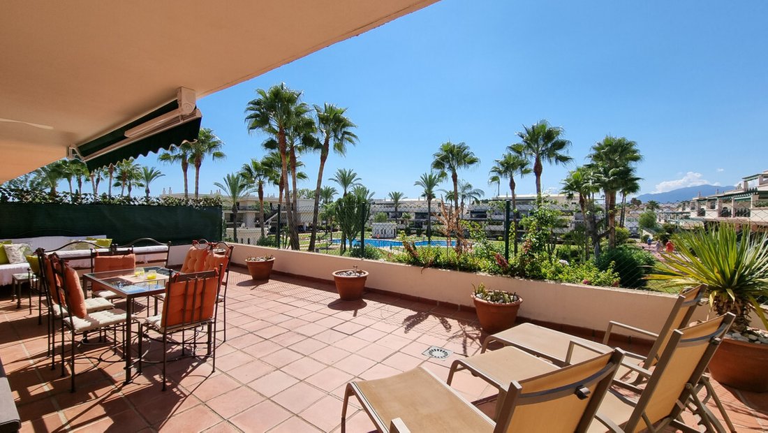 Apartment in Puerto Banus, Marbella, Spain 3 - 18363705