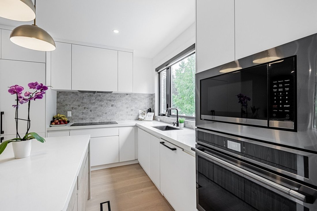 House in Toronto, Ontario, Canada 5 - 18361693