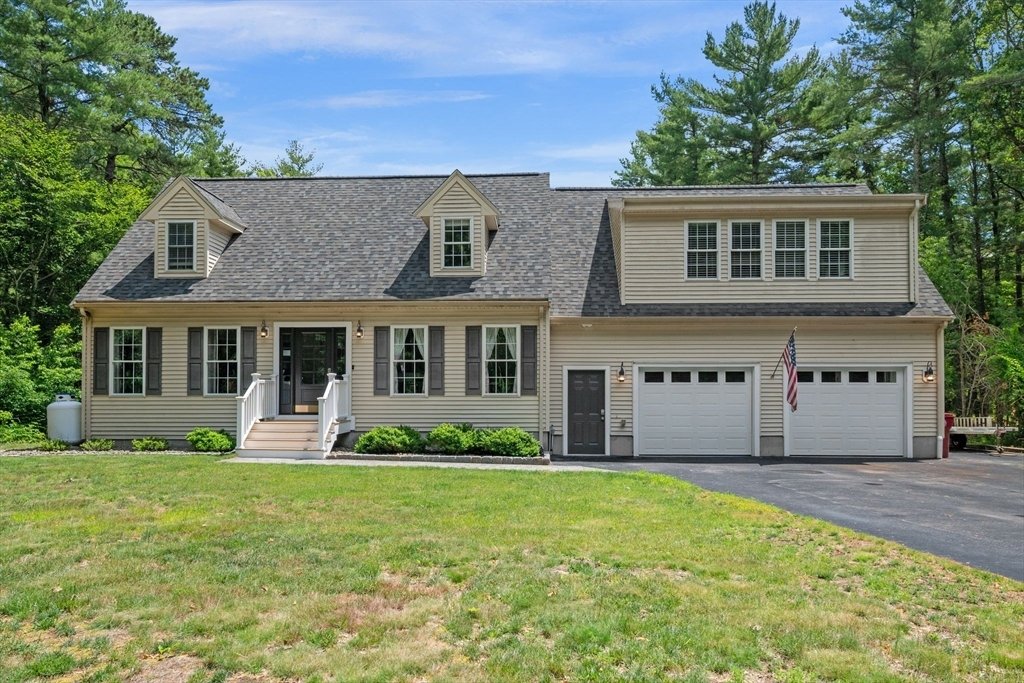 House in Middleborough, Massachusetts, United States 1 - 18362471