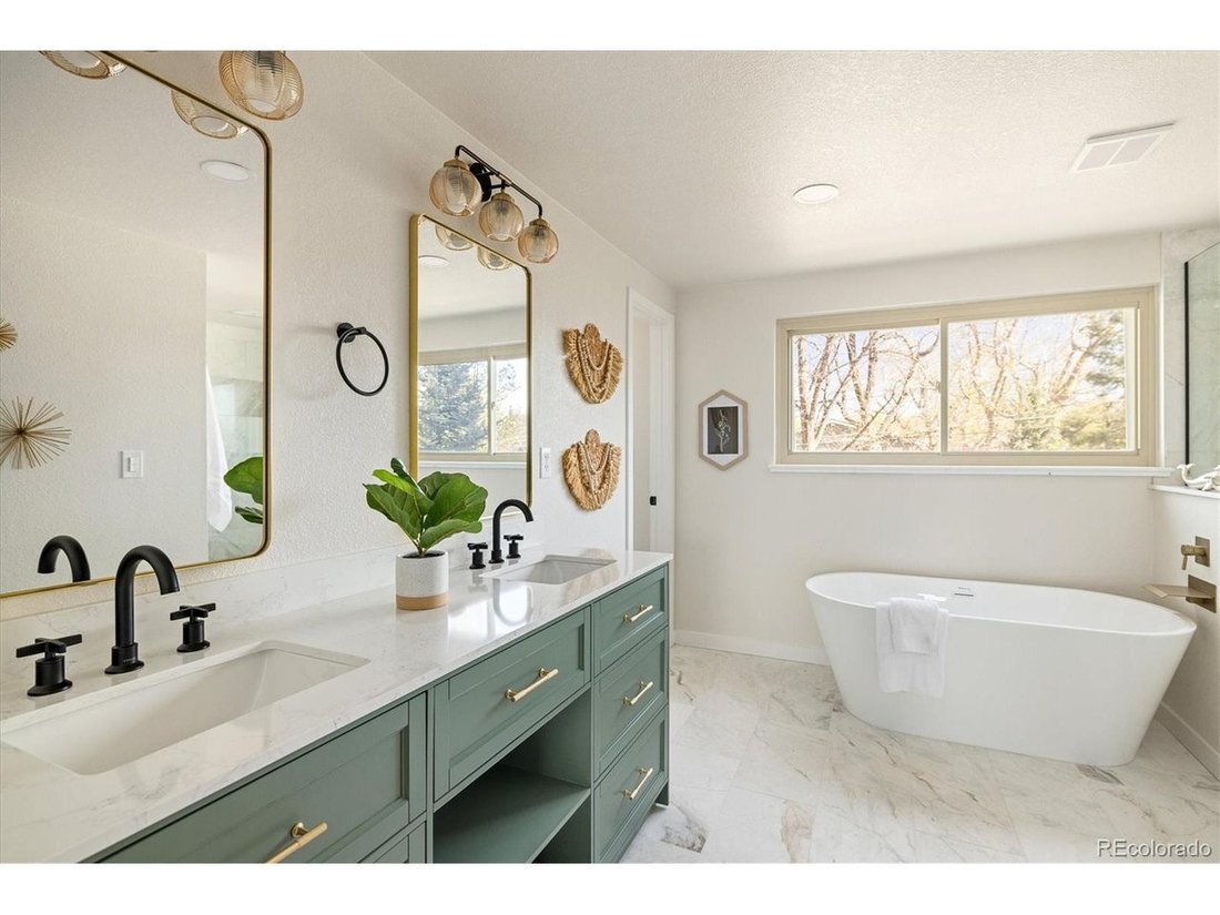 House in Lakewood, Colorado, United States 4 - 18362413