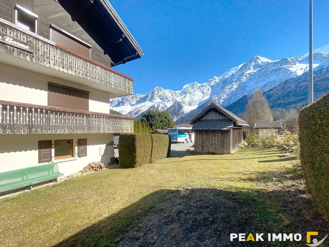 Chalet in Les Houches, Auvergne-Rhône-Alpes, France 3 - 18366851