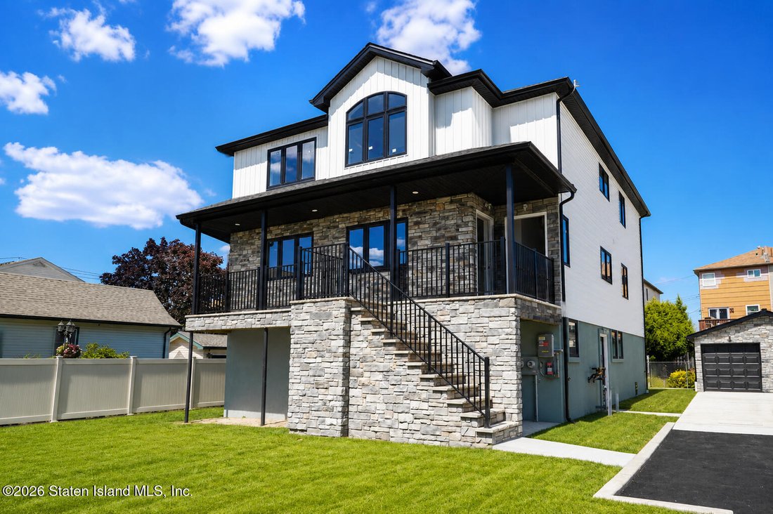 House in New York, New York, United States 2 - 18365199