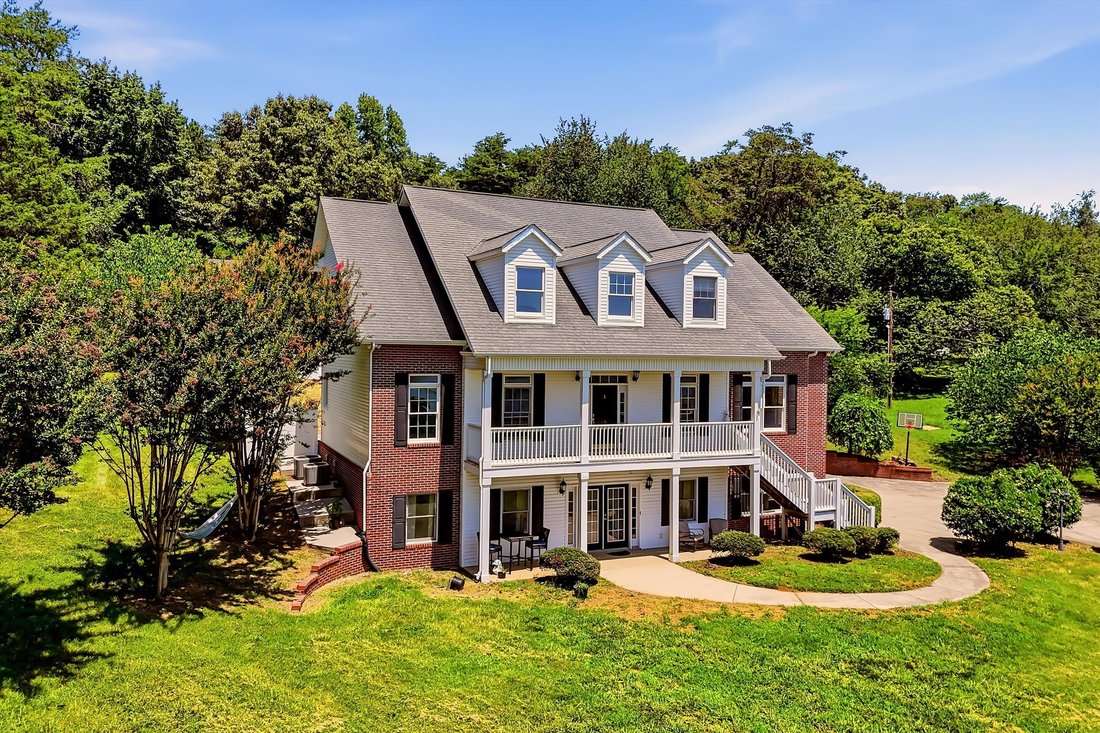 House in Knoxville, Tennessee, United States 3 - 18364069