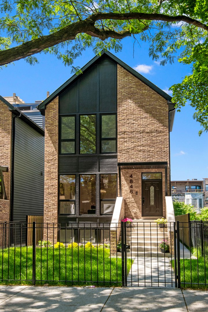 House in Chicago, Illinois, United States 1 - 18365616