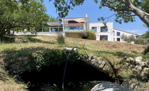 Maison à Saint-Zacharie, Provence-Alpes-Côte d'Azur, France 1