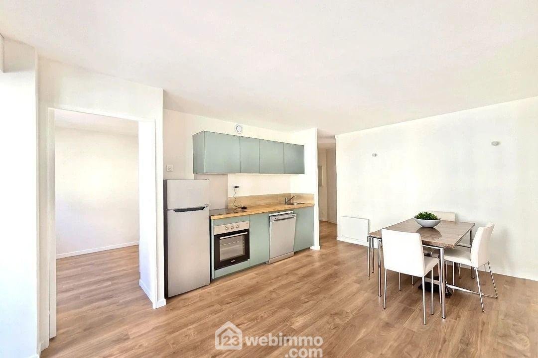 Apartment in Alleray Procession, Paris 15e Arrondissement, Paris 2 - 18367029