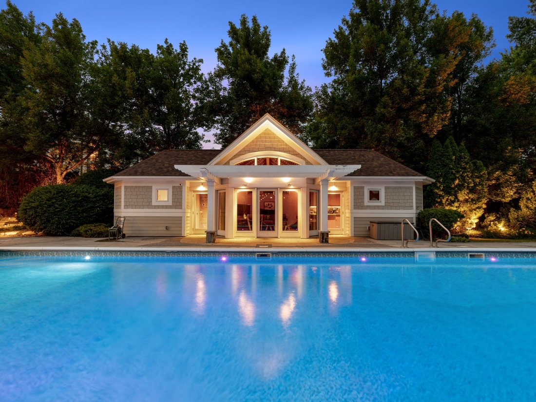 House in Minnetonka, Minnesota, United States 3 - 18364502