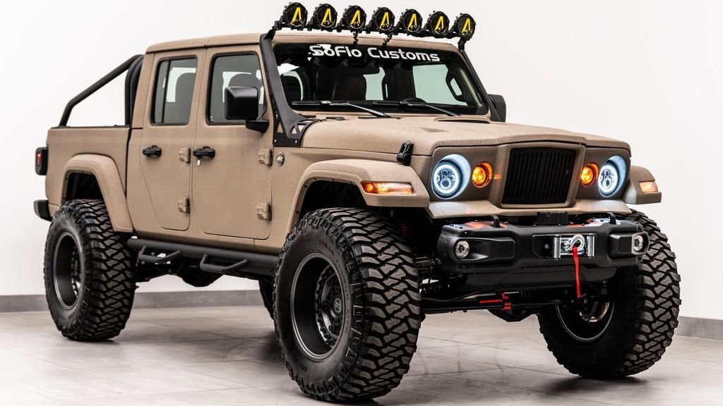 Jeep Gladiator 4X4 in Fort Lauderdale, FL, United States 5 - 18130354