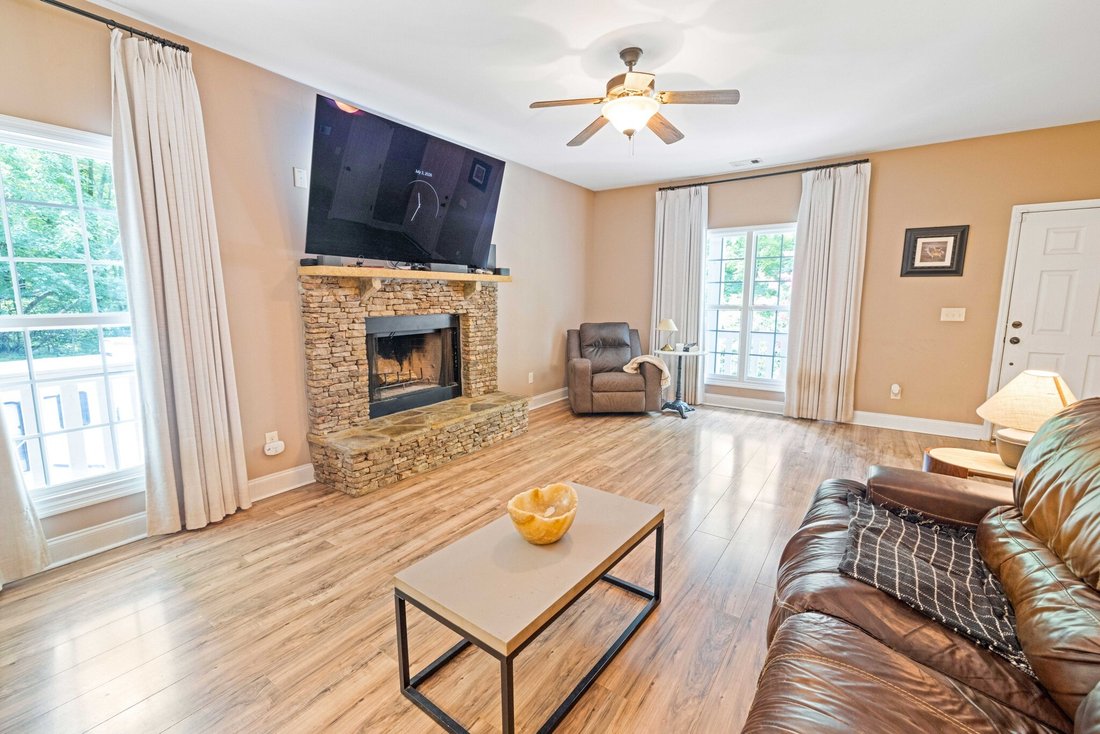House in Lynchburg, Tennessee, United States 4 - 18365965