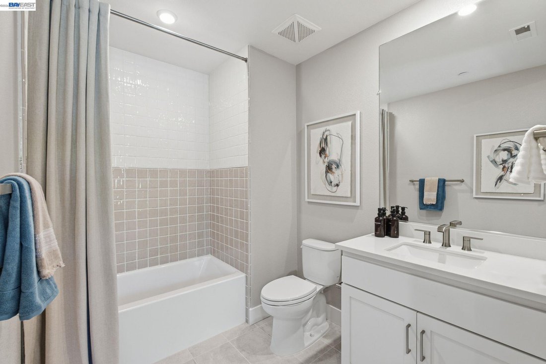 Condo in Walnut Creek, California, United States 4 - 18362310