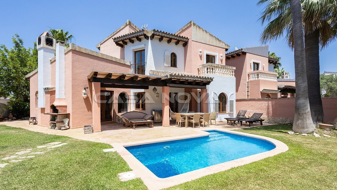 Villa in Rotes Velles, Calvia, Balearic Islands 1 - 18362745