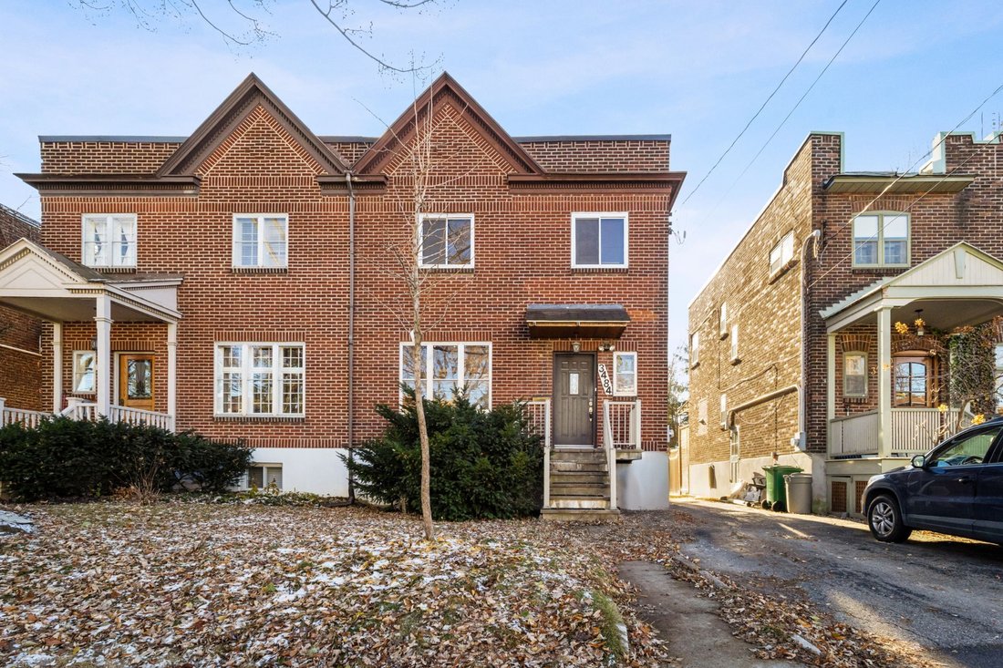 House in Montréal, Quebec, Canada 1 - 18362081