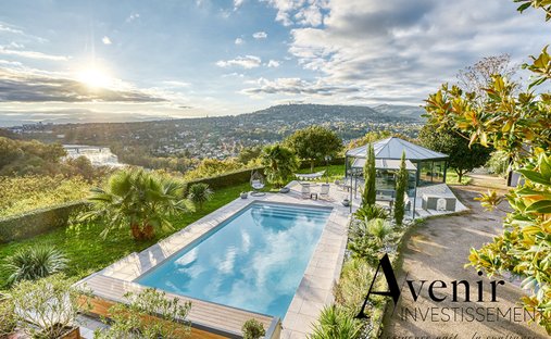 Villa in Le Vernay, Caluire-et-Cuire, France 1