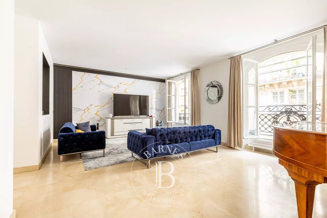 Apartment in Muette Nord, Paris 16e Arrondissement, Paris 3 - 18364076