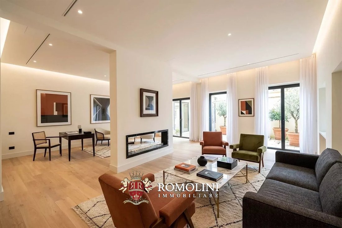 Apartment in Center, Florence, Tuscany 1 - 18363842