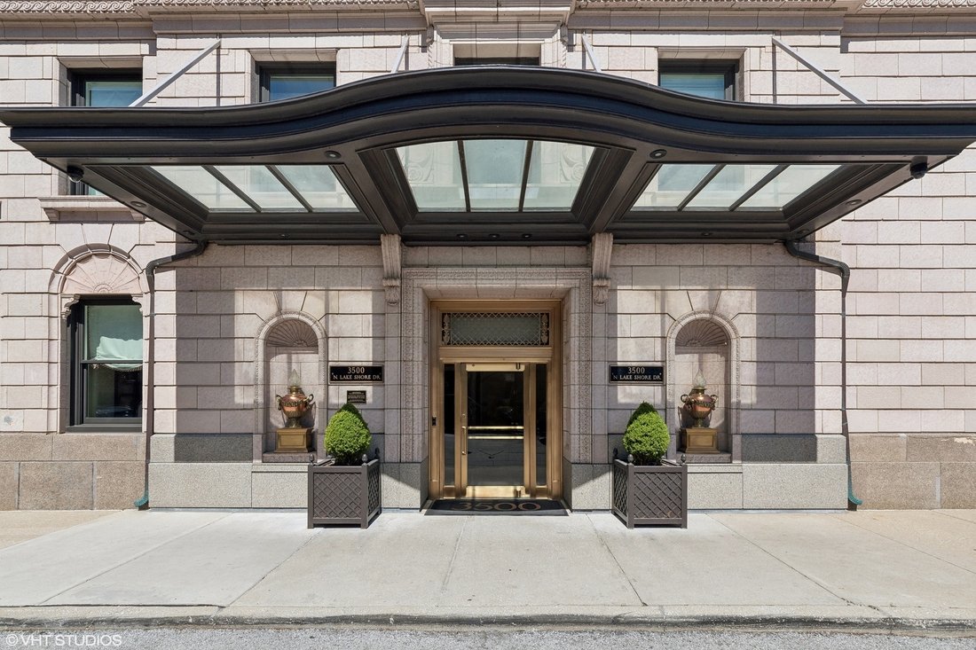 Co Op in Chicago, Illinois, United States 3 - 18365606