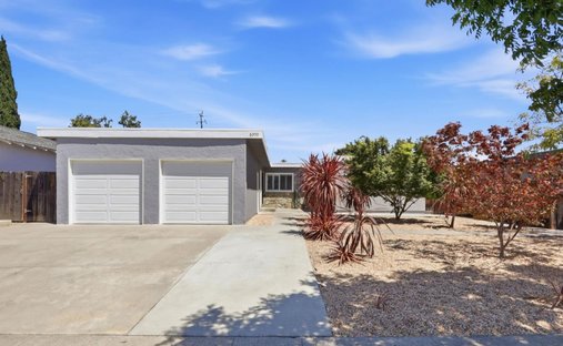 Apartment in Cupertino, California, United States 1