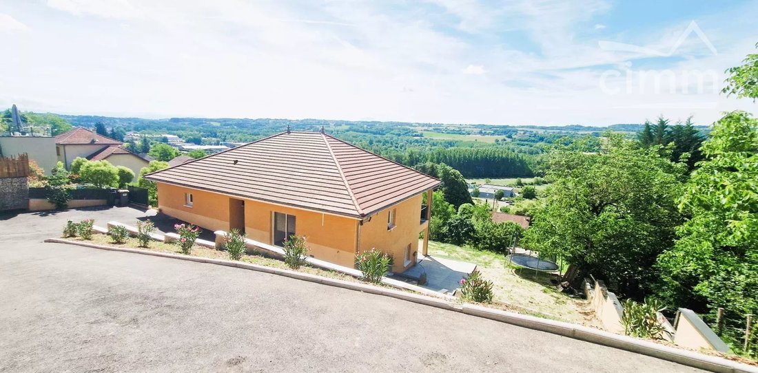 House in Cessieu, Auvergne-Rhône-Alpes, France 1 - 18367222
