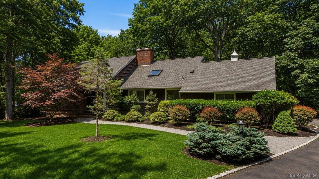 House in Port Jefferson, New York, United States 1 - 18366405