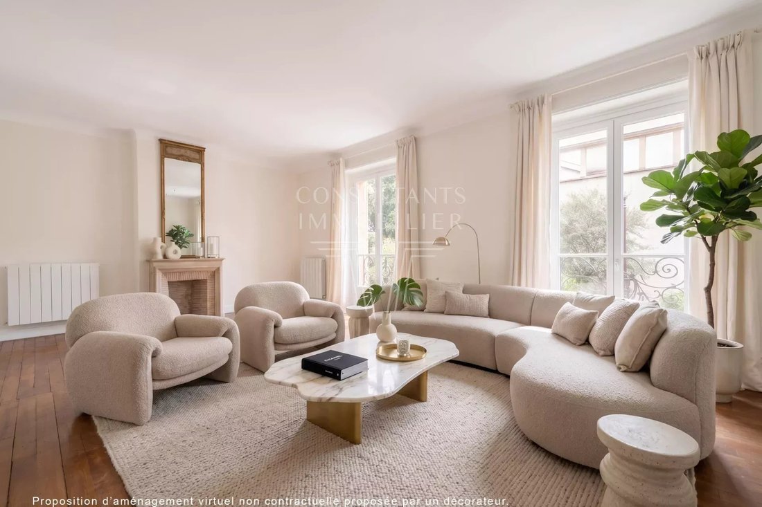 Apartment in Triangle d'Or, Paris 8e Arrondissement, Paris 2 - 18251914