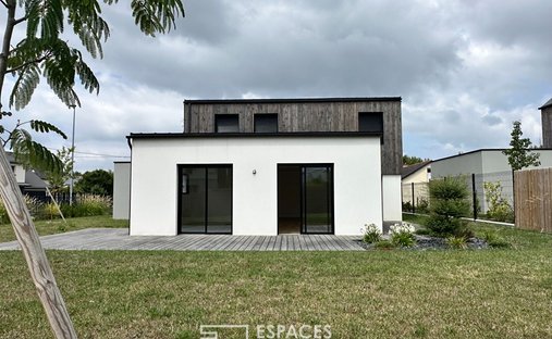 Villa in Bourgchevreuil, Cesson-Sévigné, France 1
