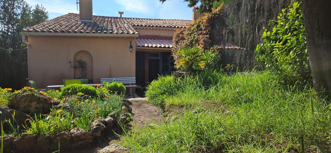 Villa in Le Dramont-Agay-Anthéor-Le Trayas, Saint-Raphaël, France 3 - 18363224