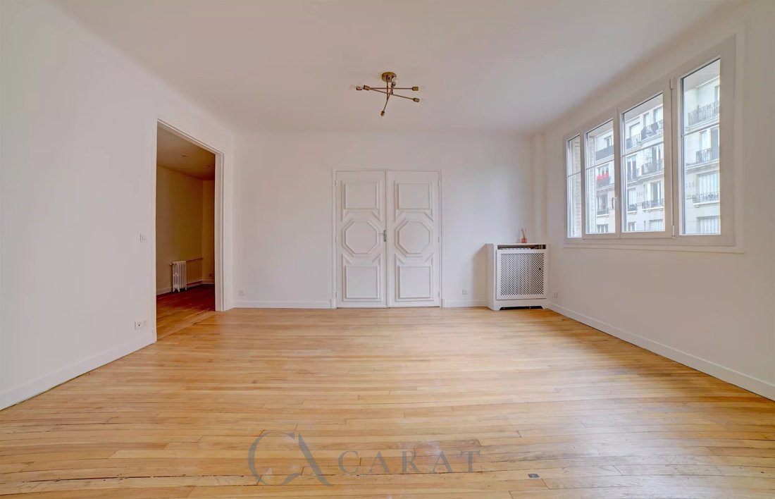 Apartment in Champerret-Berthier, Paris 17e Arrondissement, Paris 5 - 18364147