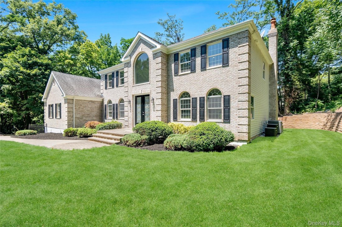 House in Halesite, New York, United States 2 - 18366969