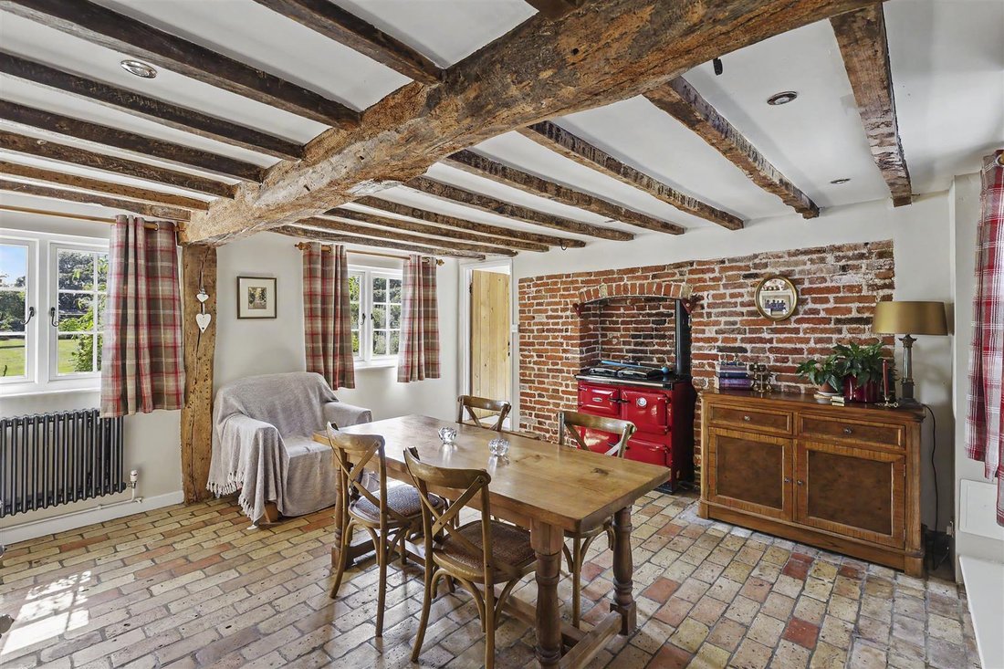 House in Great Sampford, England 4 - 18365089