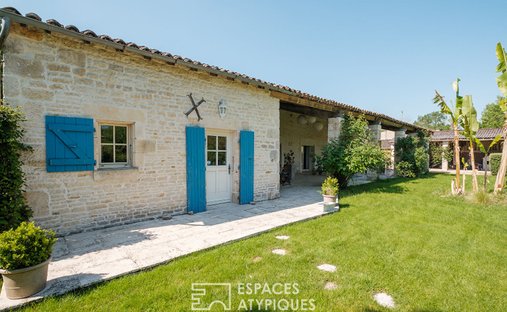 Villa in Coulon, Nouvelle-Aquitaine, France 1