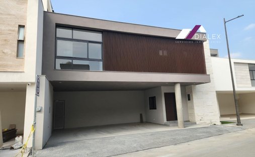 House in Santiago, Nuevo Leon, Mexico 1