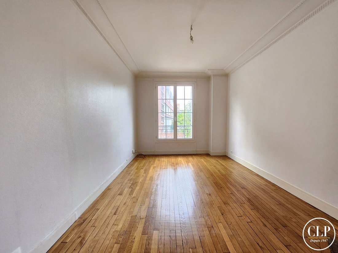 Apartment in Vincennes, Ile-de-France, France 4 - 18362847