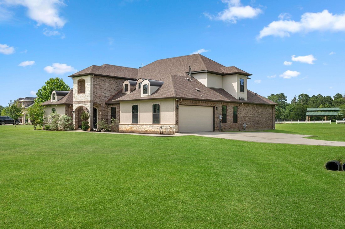House in Montgomery, Texas, United States 2 - 18362579