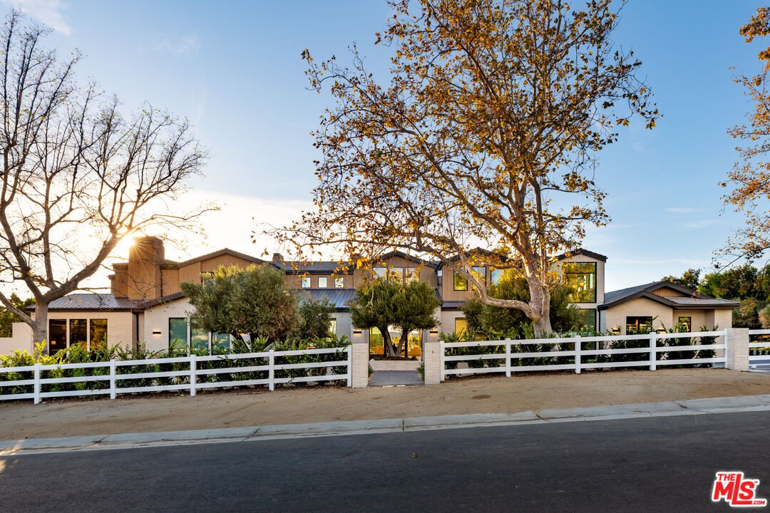 House in Hidden Hills, California, United States 1 - 18366965