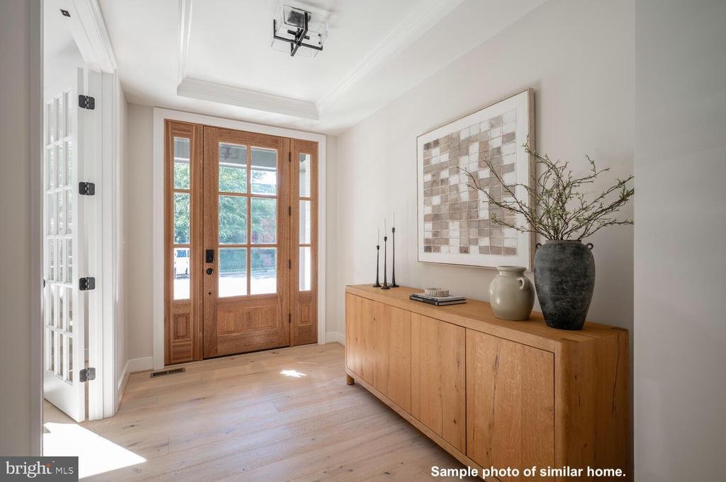 House in Pimmit Hills, Virginia, United States 4 - 18362545