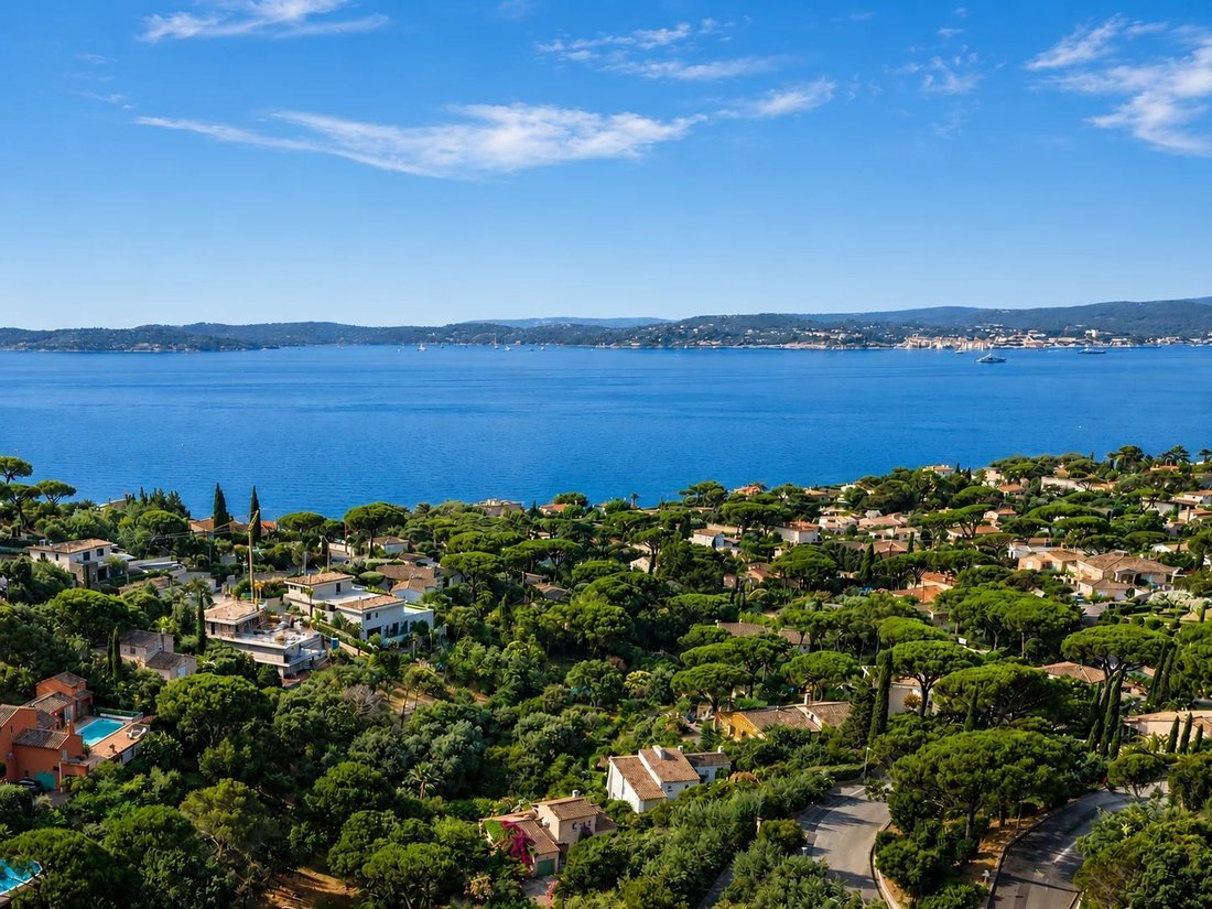 Villa in Nartelle-Noyer-Bellevue-bd des Sardinaux, Sainte-Maxime, France 2 - 18363932