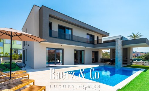 Villa in Brodarica, Sibenik-Knin County, Croatia 1