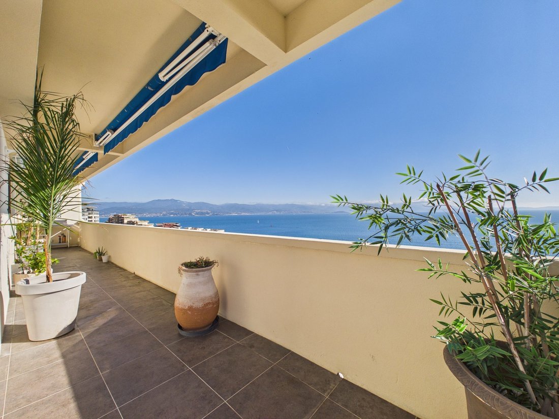 Apartment in Ajaccio, Corsica, France 1 - 17412867