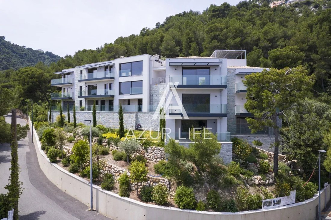 Villa in Èze, Provence-Alpes-Côte d'Azur, France 1 - 18363003
