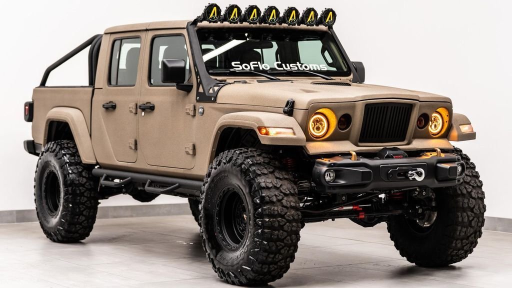 Jeep Gladiator 4X4 in Fort Lauderdale, FL, United States 5 - 17930668