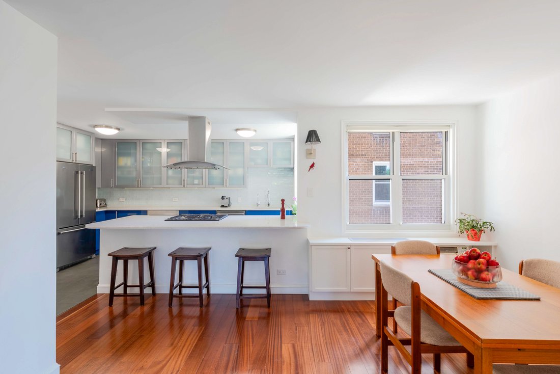 Co Op in New York, New York, United States 2 - 18367049