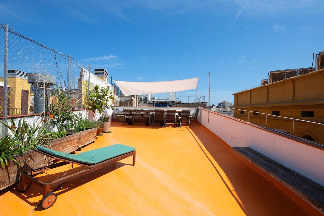 Apartment in Ciutat Vella, Barcelona, Spain 4 - 18362667