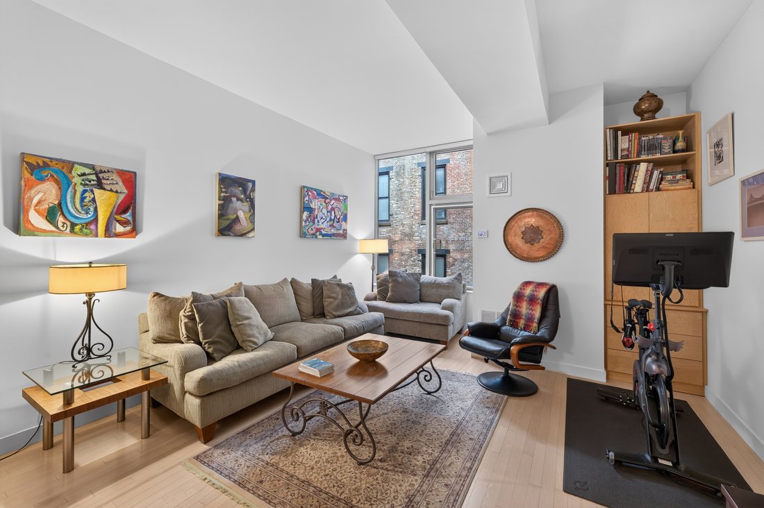 Condo in New York, New York, United States 3 - 18367043