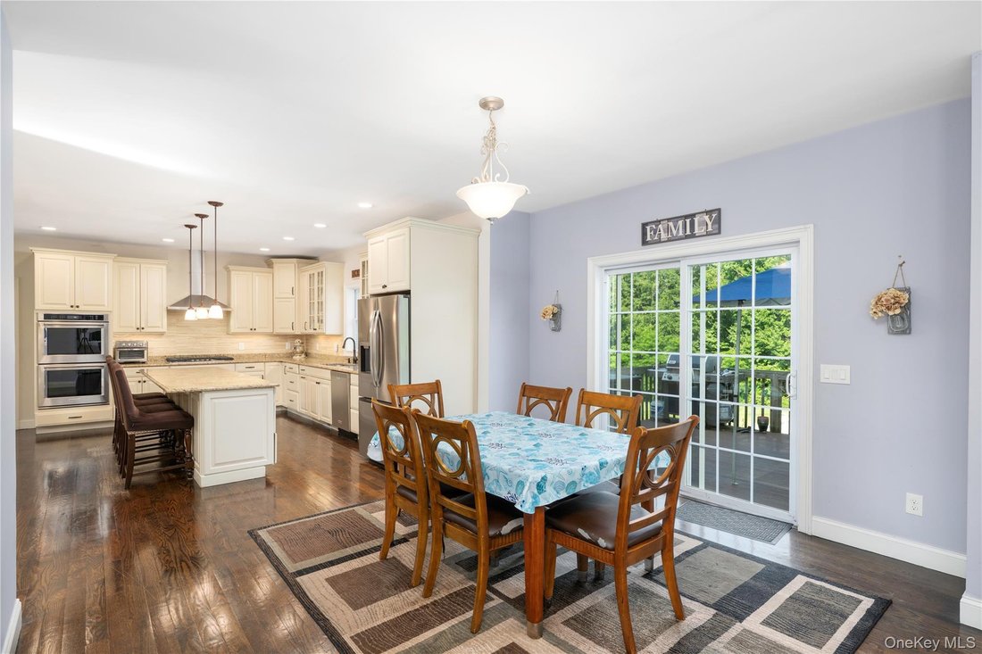 House in Mahopac, New York, United States 5 - 18362470