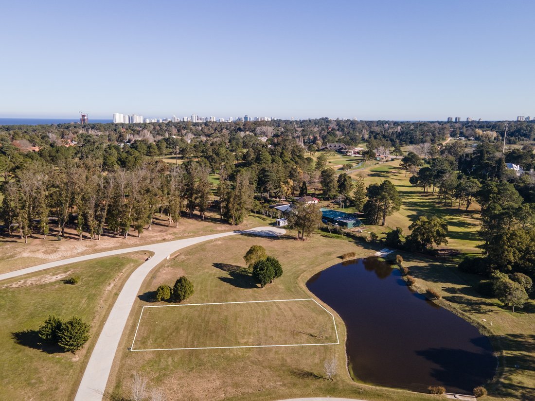 Land in Punta del Este, Maldonado Department, Uruguay 5 - 18365041