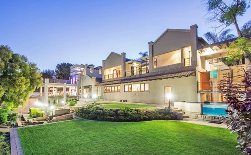 House in Monument Park, Gauteng, South Africa 1