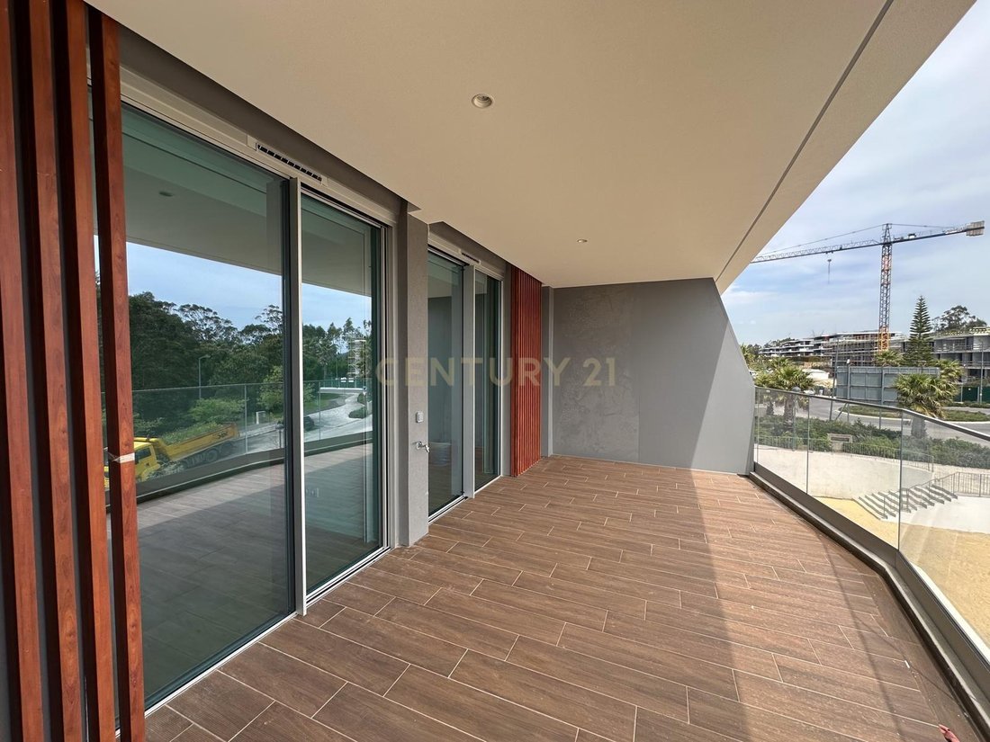Apartment in Belas, Lisbon, Portugal 3 - 18220438
