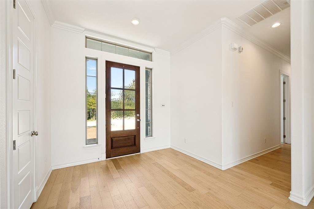 House in Fort Worth, Texas, United States 3 - 18366779