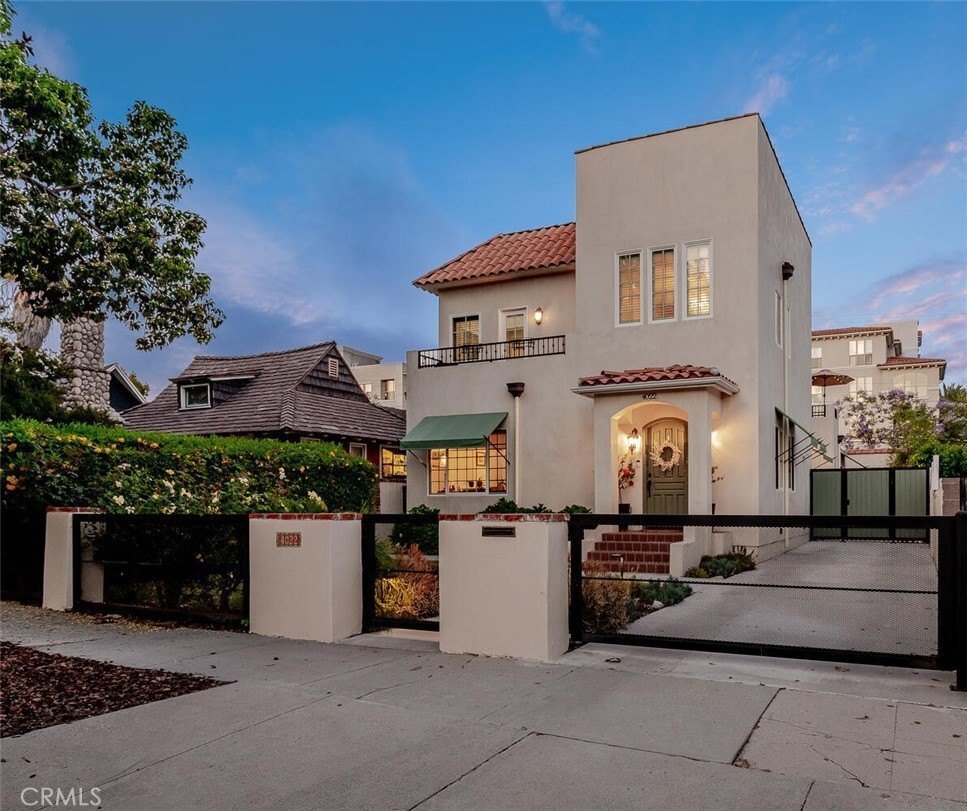 House in Los Angeles, California, United States 1 - 17439528