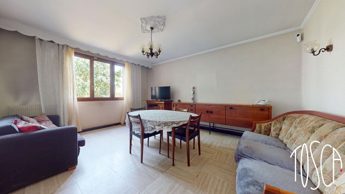 House in Vitry-sur-Seine, Ile-de-France, France 2 - 18363355
